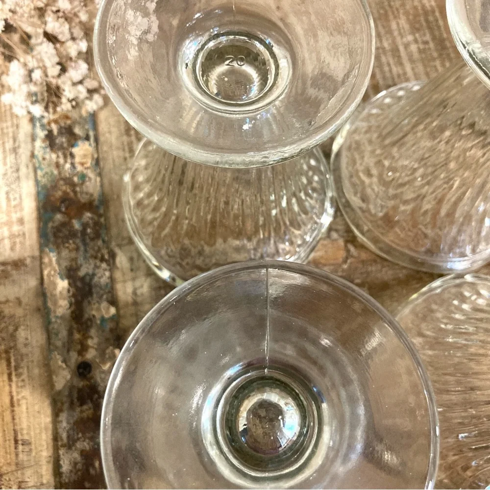 6 Vintage Ice Cream Sundae Glasses Ribbed Scalloped Edge 5
